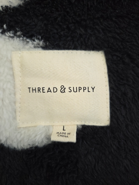 Thread & Supply Black & White Abstract Faux Shearling Jacket Size L - Picture 7 of 7